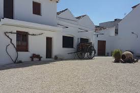 fachada bodegas del nero